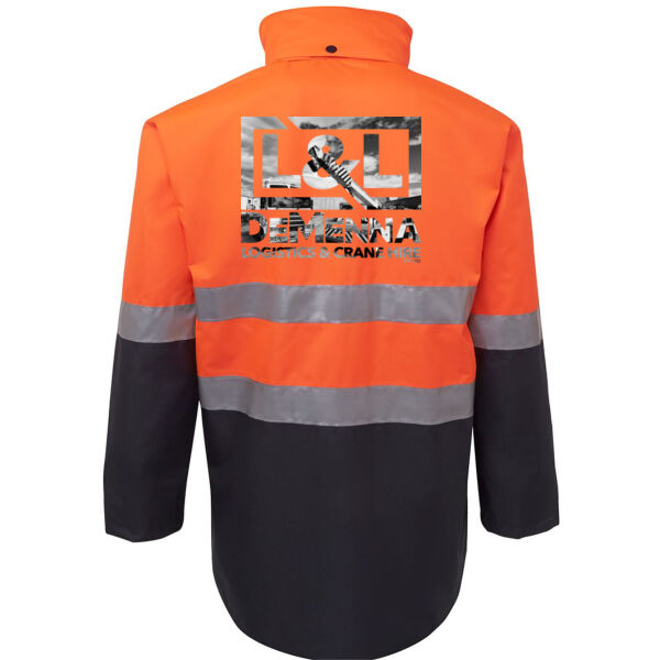 Demenna High Vis 1 Thumbnail