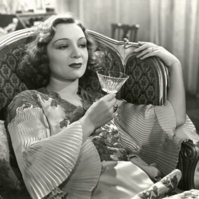 RETRO & VINTAGE Thumbnail